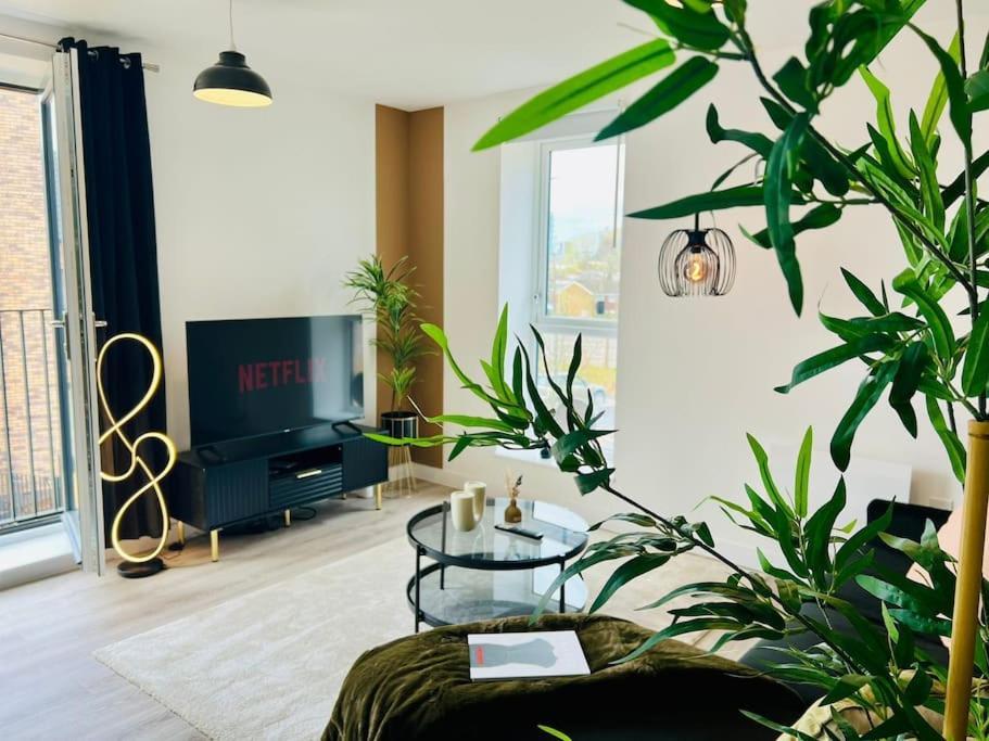 Hessian Lounge -Wyndale- Central 2Br W/Parking Birmingham Exteriér fotografie